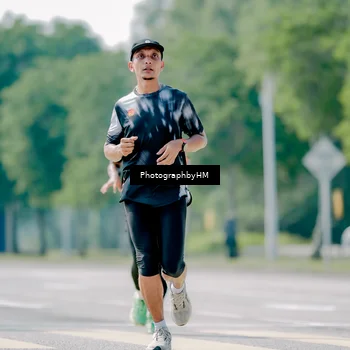 Runner Photo 6482350