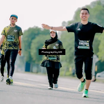 Runner Photo 6482390