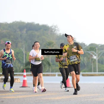 Runner Photo 6482418