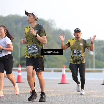 Runner Photo 6482497