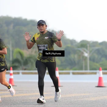 Runner Photo 6482526