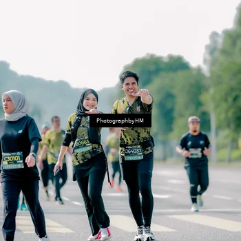 Runner Photo 6482544