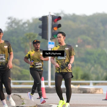 Runner Photo 6482593