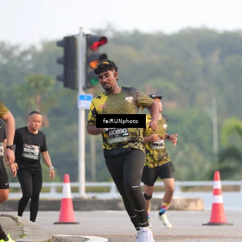 Runner Photo 6482631