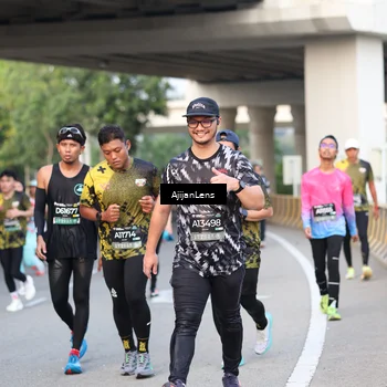 Runner Photo 6482654
