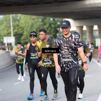 Runner Photo 6482664