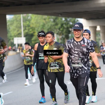Runner Photo 6482683
