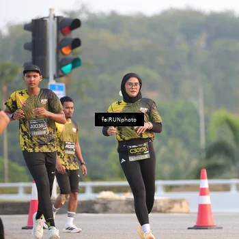 Runner Photo 6482712