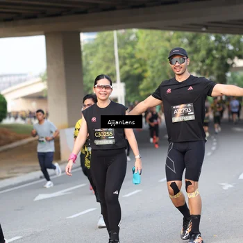 Runner Photo 6482753