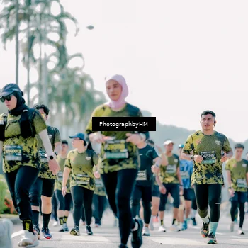 Runner Photo 6482783
