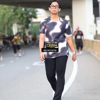 Runner Photo 6482846