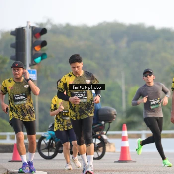 Runner Photo 6482896