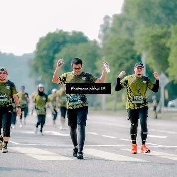 Runner Photo 6482924