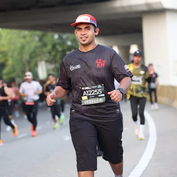 Runner Photo 6482926