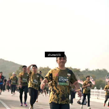 Runner Photo 6483101