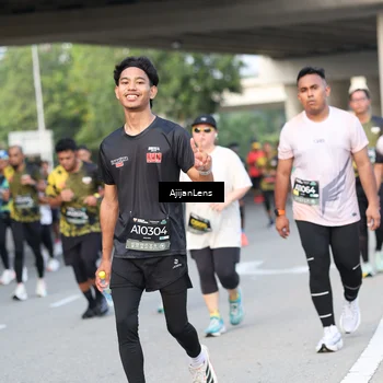 Runner Photo 6483120