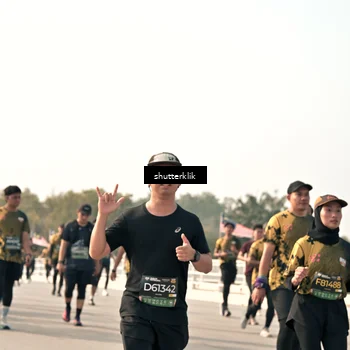 Runner Photo 6483130