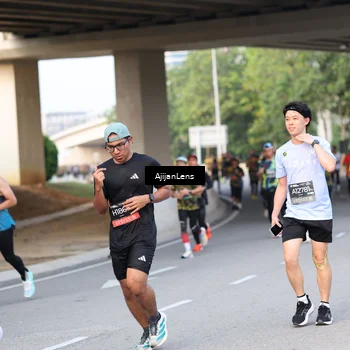 Runner Photo 6483139