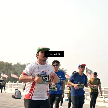 Runner Photo 6483152