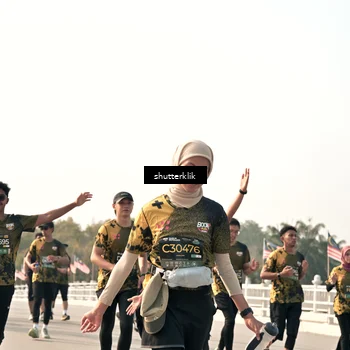 Runner Photo 6483212