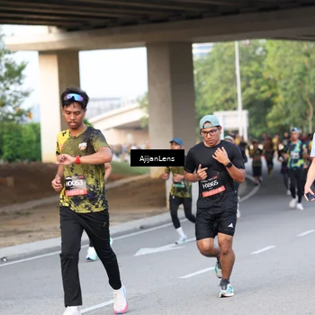 Runner Photo 6483219
