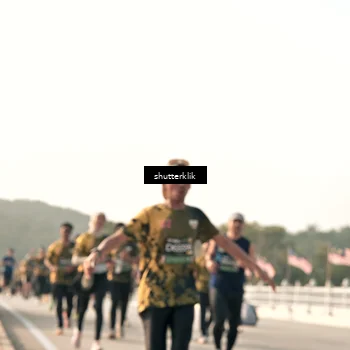 Runner Photo 6483235