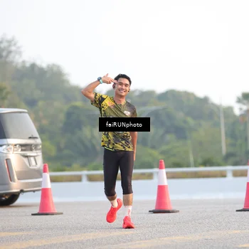 Runner Photo 6483238
