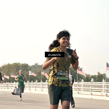 Runner Photo 6483256
