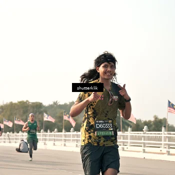Runner Photo 6483263