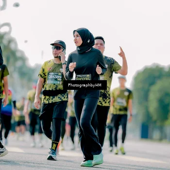 Runner Photo 6483273