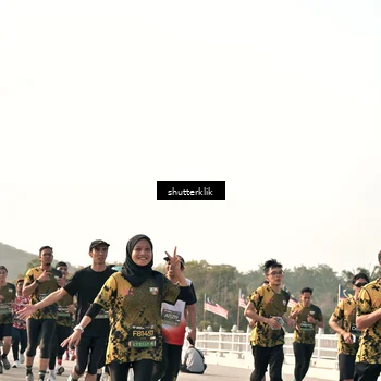 Runner Photo 6483295