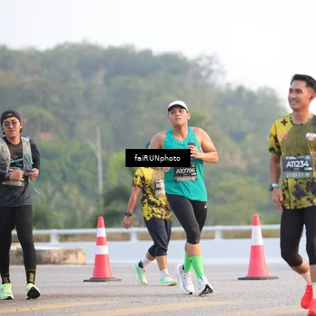 Runner Photo 6483358