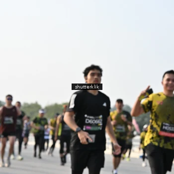 Runner Photo 6483401
