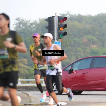 Runner Photo 6483461