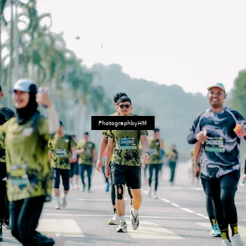 Runner Photo 6483477