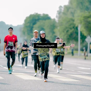 Runner Photo 6483556