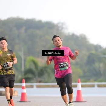 Runner Photo 6483560