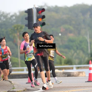 Runner Photo 6483609
