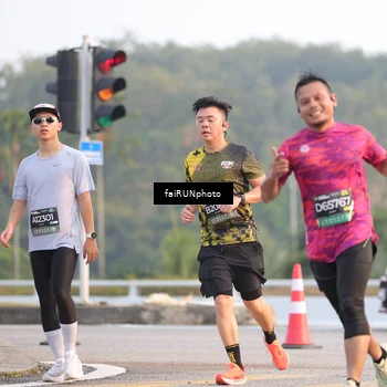 Runner Photo 6483612