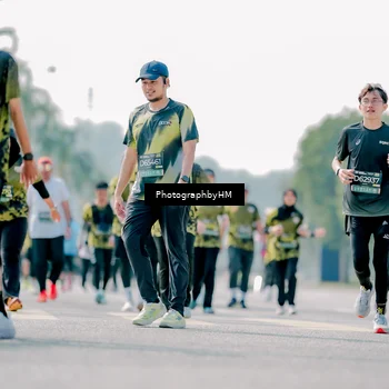 Runner Photo 6483624