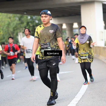 Runner Photo 6483631