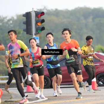 Runner Photo 6483634