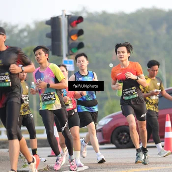 Runner Photo 6483637