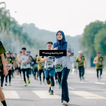 Runner Photo 6483652