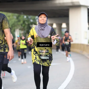 Runner Photo 6483676