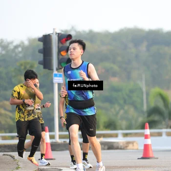 Runner Photo 6483704