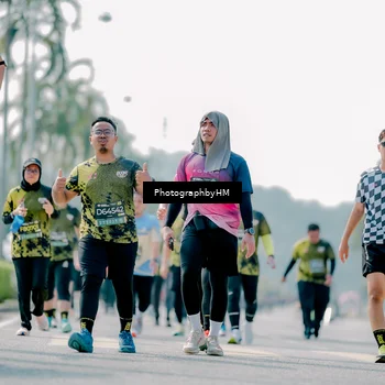 Runner Photo 6483709