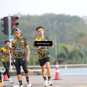 Runner Photo 6483739