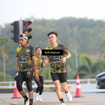 Runner Photo 6483765