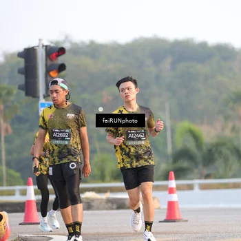 Runner Photo 6483769
